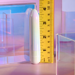 Evolved EASY DOES IT - Pearlescent White 10 cm USB Rechargeable Bullet