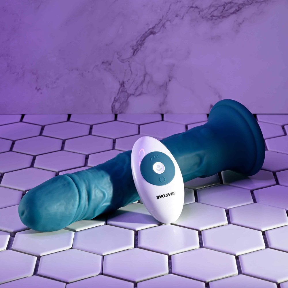 Evolved TSUNAMI Life-like Vibrator
