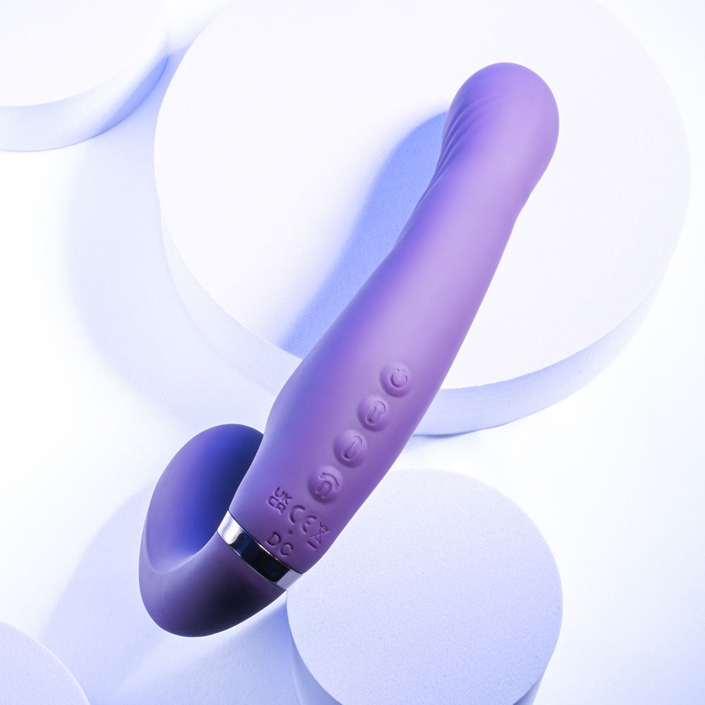Evolved SHARE THE LOVE Vibrating Strapless Strap-on