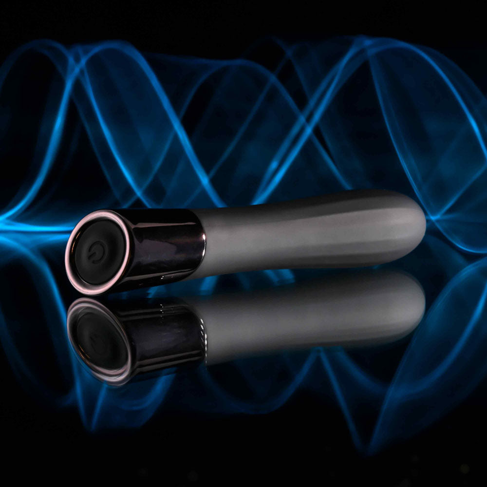 Evolved BACK IN BLACK Vibrator