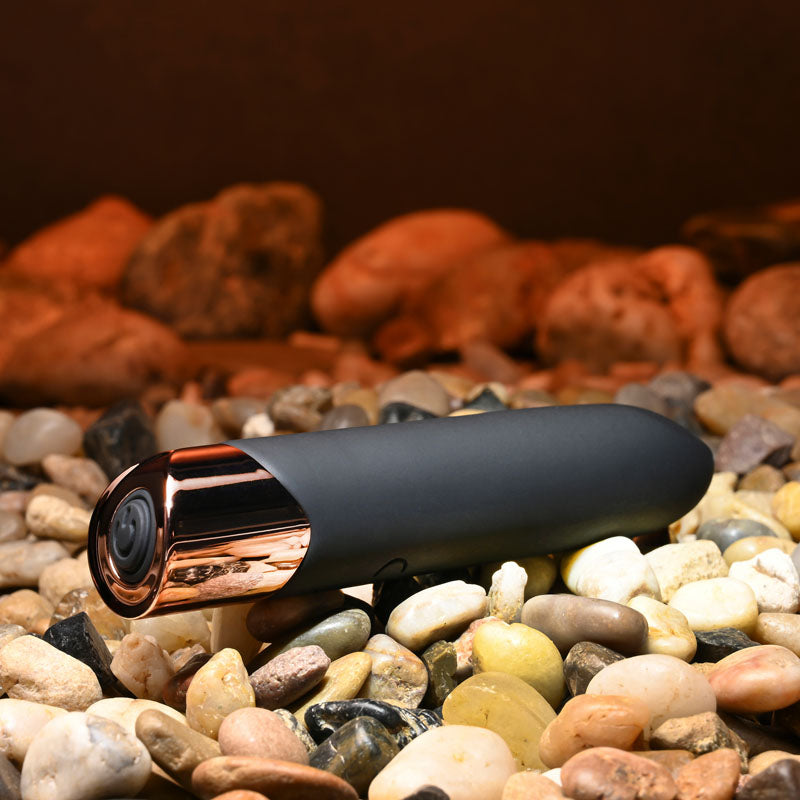 Gender X THE GOLD STANDARD Vibrator