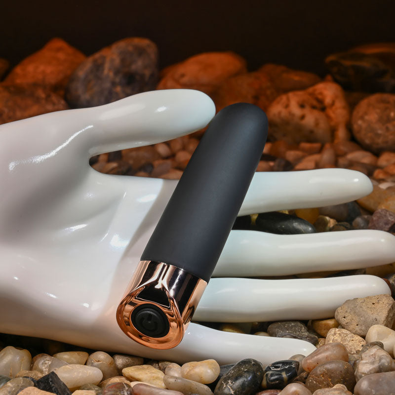 Gender X THE GOLD STANDARD Vibrator