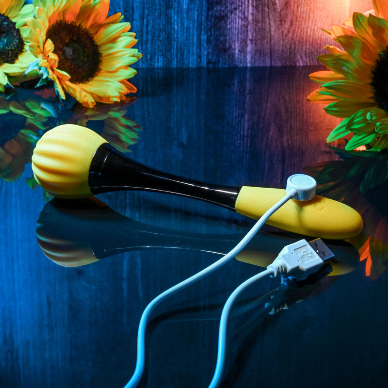 Gender X SUNFLOWER Wand Vibrator