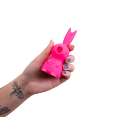 Maia HUNNI Vibrating Clit Sucker