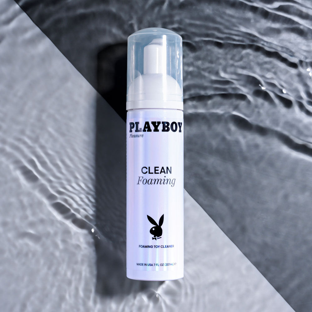 Playboy Pleasure 207ml CLEAN FOAMING
