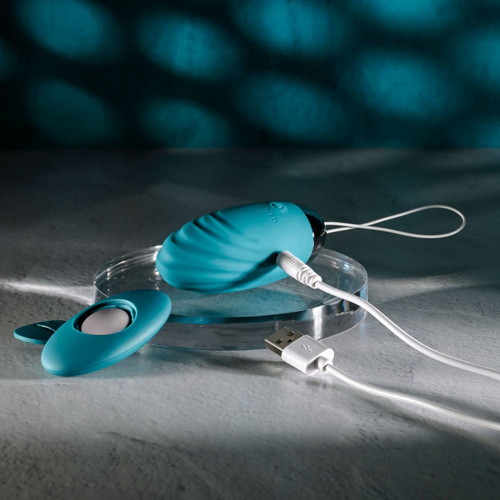 Evolved OVAL OFFICE - Green 8.5 cm USB Rechargeable Wireless Egg with Remote Control - BULLETS & EGGS - Mr and Mrs D's