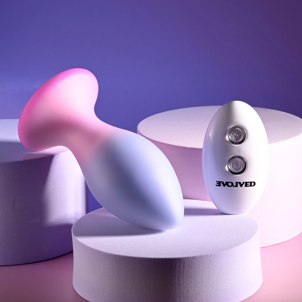 Evolved PARADISE PLUG - Pink/Purple 10.5 cm USB Rechargeable Vibrating Butt Plug with Wireless Remote - ANAL TOYS - Mr and Mrs D's