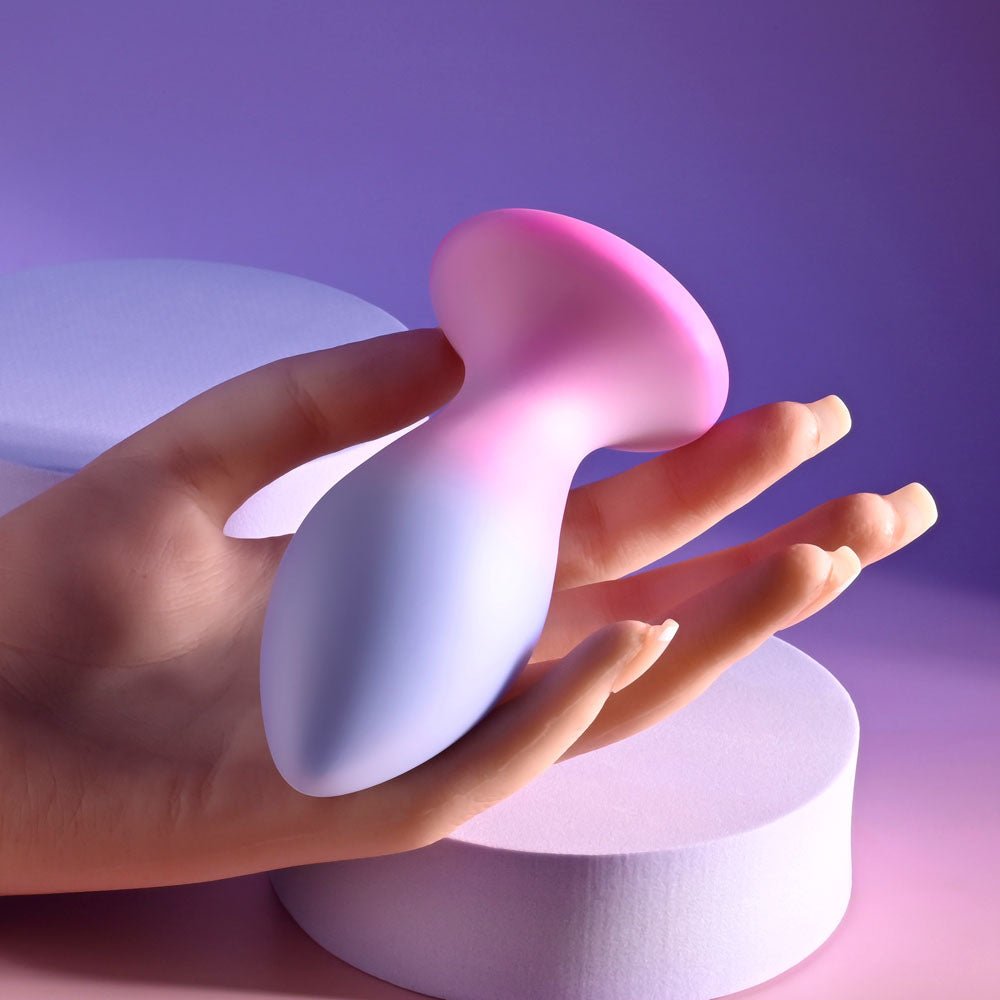 Evolved PARADISE PLUG - Pink/Purple 10.5 cm USB Rechargeable Vibrating Butt Plug with Wireless Remote - ANAL TOYS - Mr and Mrs D's
