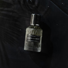 Eye Of Love Confidence Pheromone Cologne - 50 ml - Citrus Musk Scented Pheromone Cologne for Men to attract Women - 50 ml Spray - Mr and Mrs D's