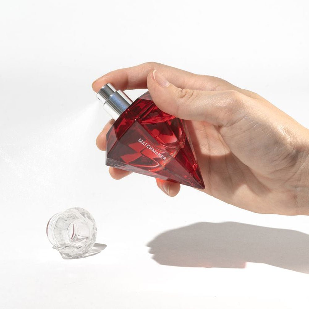 Eye of Love Matchmaker Red Diamond - 30 ml - Pheromone Parfum for Women to attract Men - 30 ml Spray - Mr and Mrs D's