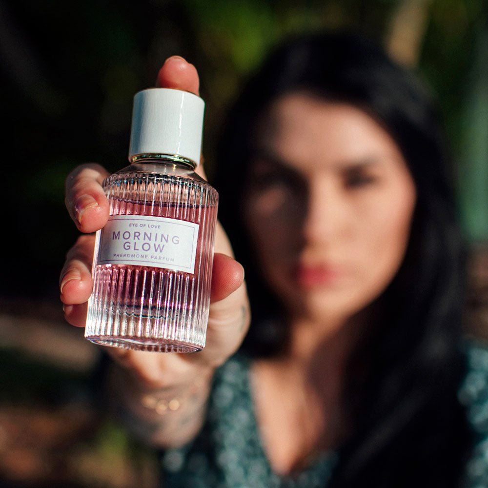 Eye Of Love Morning Glow Pheromone Perfume - 50 ml - Energising Pheromone Perfume for Women to attract Men - 50 ml Spray - LOTIONS & LUBES - Mr and Mrs D's