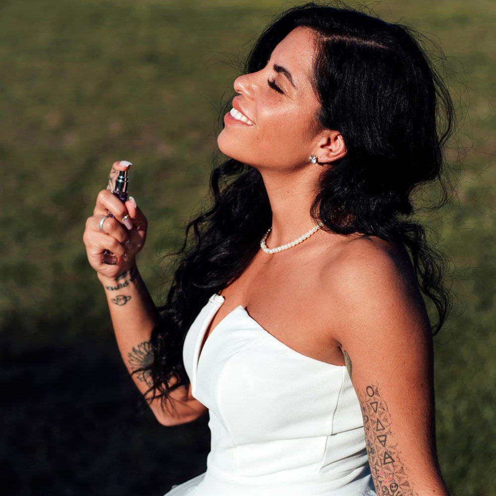 Eye Of Love One Love Pheromone Perfume - 10 ml - Rose Scented Pheromone Perfume for Women to attract Men - 10 ml Spray - Mr and Mrs D's