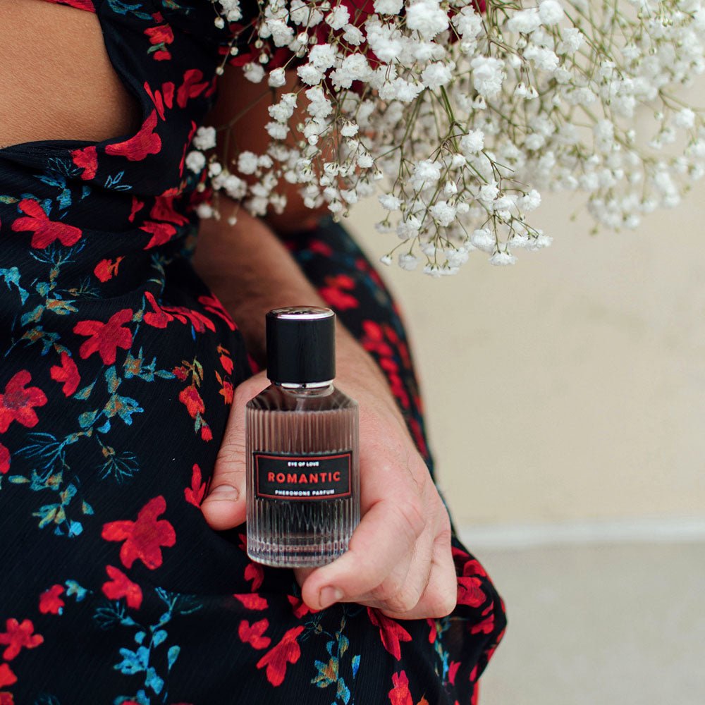 Eye Of Love Romantic Pheromone Cologne - 50 ml - Sandalwood Scented Pheromone Cologne for Men to attract Women - 50 ml Spray - Mr and Mrs D's