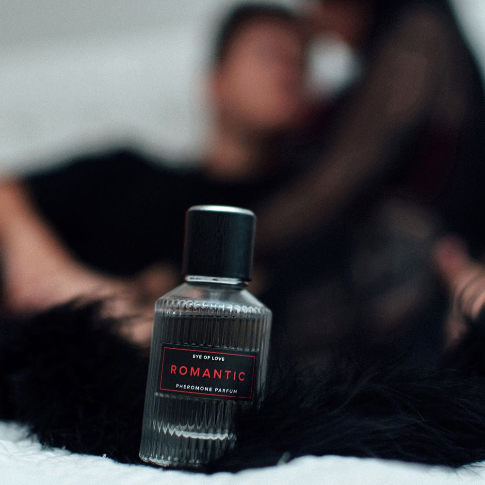 Eye Of Love Romantic Pheromone Cologne - 50 ml - Sandalwood Scented Pheromone Cologne for Men to attract Women - 50 ml Spray - Mr and Mrs D's