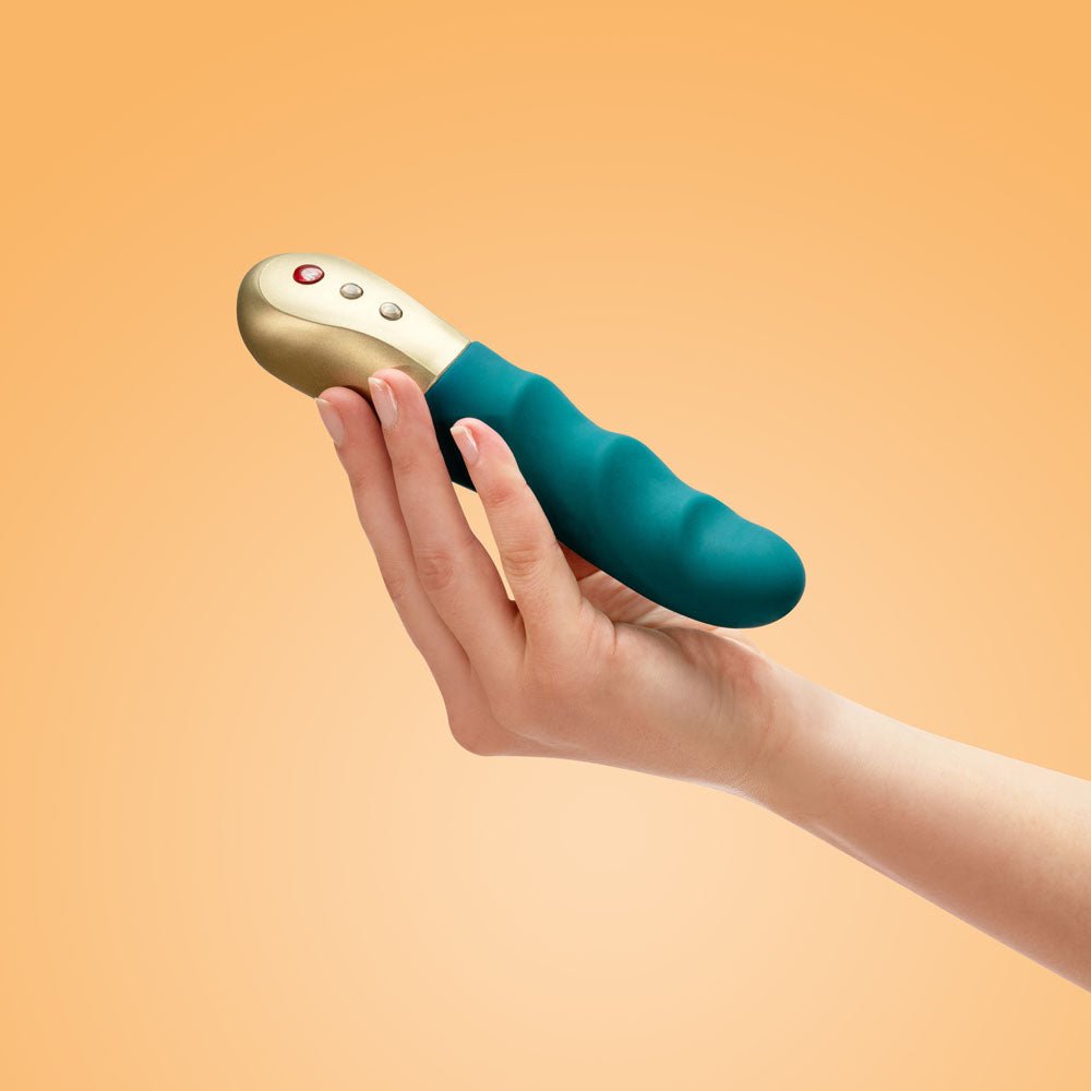 Fun Factory STRONIC PETITE deep sea blue - Deep Sea Blue 17 cm USB Rechargeable Thrusting Vibrator - Mr and Mrs D's