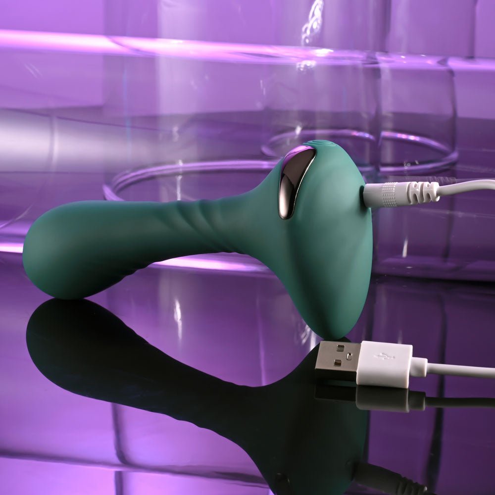Gender X GOES ANYWHERE - Green 12.4 cm USB Rechargeable Vibrator - VIBRATORS - Mr and Mrs D's