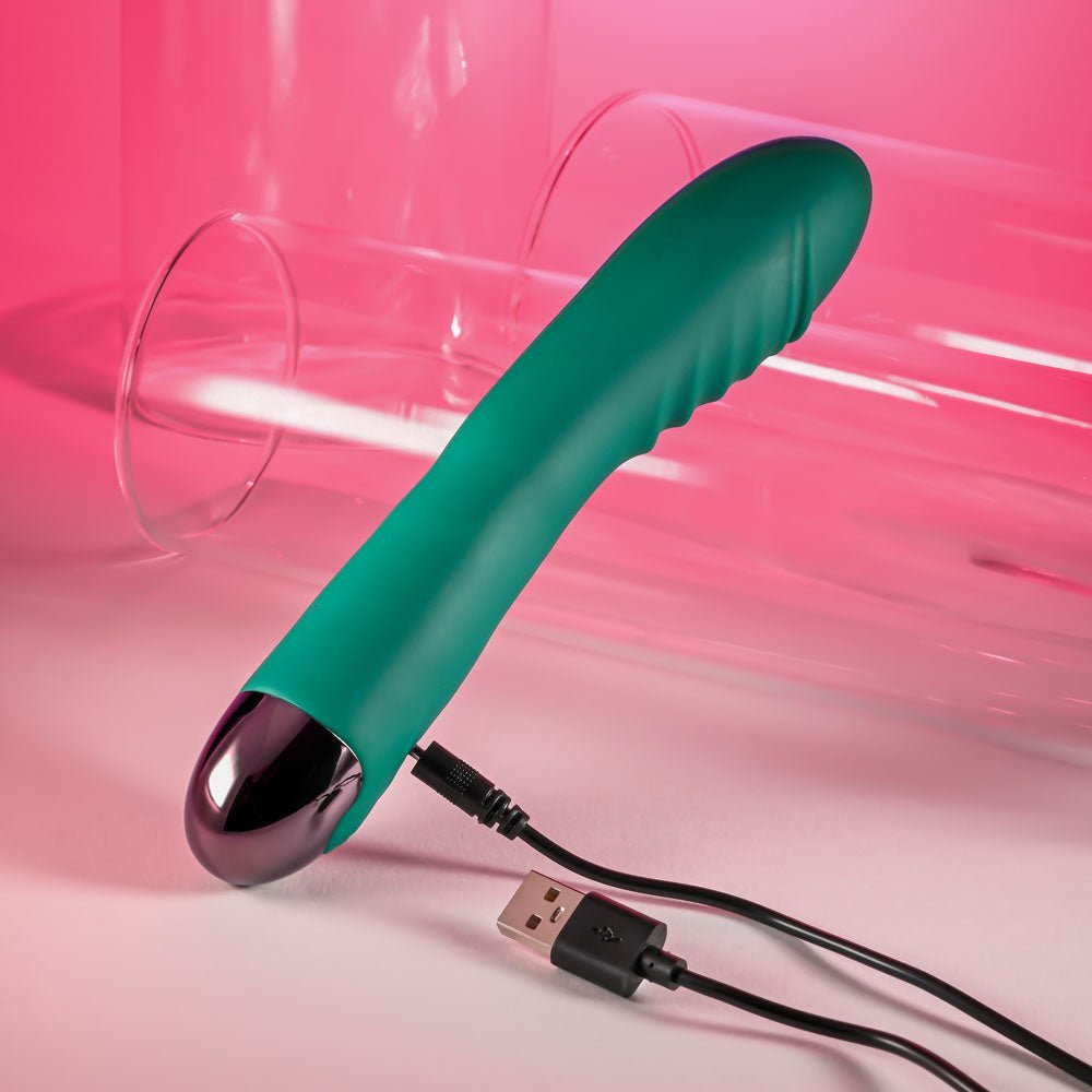 Gender X PIROUETTE - Green 20.6 cm USB Rechargeable Vibrator - VIBRATORS - Mr and Mrs D's