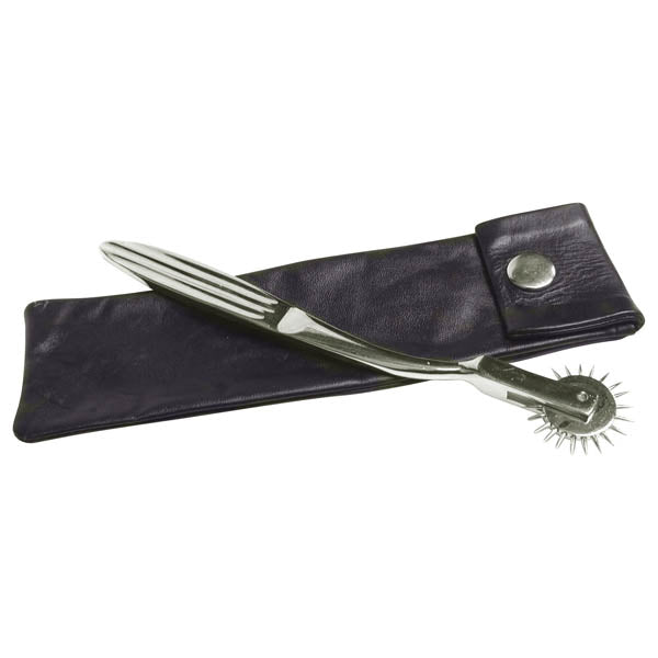 The KinkLab Wartenberg Pinwheel, featuring sharp, evenly spaced spikes on a roller, rests in a black leather pouch with a snap button. Ideal for sensory play and neurological exams, it seamlessly blends medical precision with erotic life.